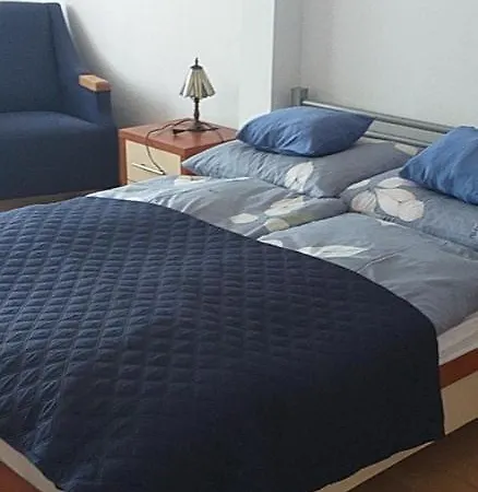 Δωμάτια σε οικογενειακή κατοικία Krzys